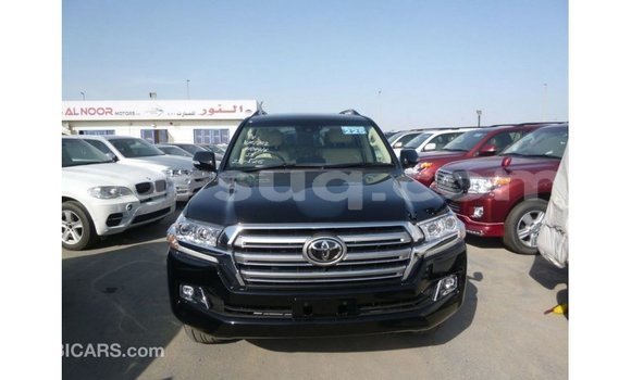 Acheter Import Voiture Toyota Land Cruiser Noir à Import - Dubai, Barh el Gazel Acheter Import Voiture Toyota Land Cruiser Noir à Import - Dubai, Barh el Gazel