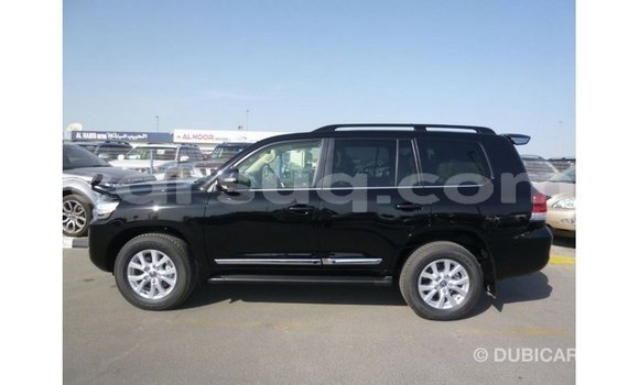 Acheter Import Voiture Toyota Land Cruiser Noir à Import - Dubai, Barh el Gazel Acheter Import Voiture Toyota Land Cruiser Noir à Import - Dubai, Barh el Gazel