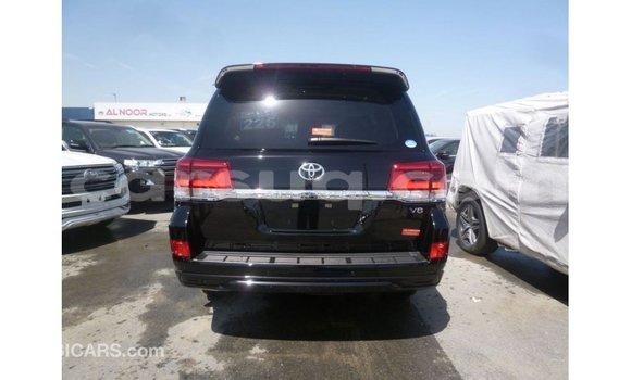 Acheter Import Voiture Toyota Land Cruiser Noir à Import - Dubai, Barh el Gazel Acheter Import Voiture Toyota Land Cruiser Noir à Import - Dubai, Barh el Gazel