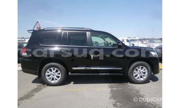 Acheter Import Voiture Toyota Land Cruiser Noir à Import - Dubai, Barh el Gazel Acheter Import Voiture Toyota Land Cruiser Noir à Import - Dubai, Barh el Gazel