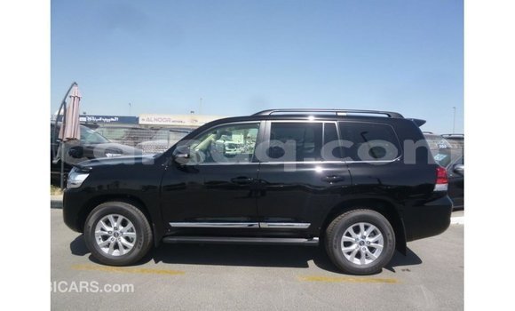 Acheter Import Voiture Toyota Land Cruiser Noir à Import - Dubai, Barh el Gazel Acheter Import Voiture Toyota Land Cruiser Noir à Import - Dubai, Barh el Gazel
