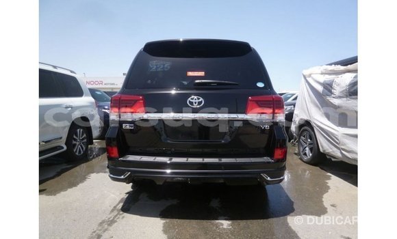 Acheter Import Voiture Toyota Land Cruiser Noir à Import - Dubai, Barh el Gazel Acheter Import Voiture Toyota Land Cruiser Noir à Import - Dubai, Barh el Gazel