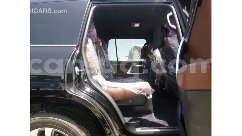 Big with watermark toyota land cruiser barh el gazel import dubai 2541