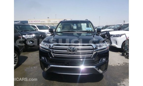 Acheter Import Voiture Toyota Land Cruiser Noir à Import - Dubai, Barh el Gazel Acheter Import Voiture Toyota Land Cruiser Noir à Import - Dubai, Barh el Gazel