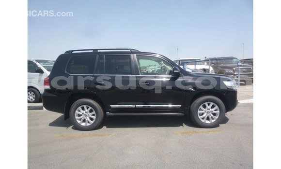 Acheter Import Voiture Toyota Land Cruiser Noir à Import - Dubai, Barh el Gazel Acheter Import Voiture Toyota Land Cruiser Noir à Import - Dubai, Barh el Gazel