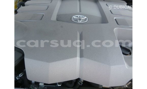Acheter Import Voiture Toyota Land Cruiser Noir à Import - Dubai, Barh el Gazel Acheter Import Voiture Toyota Land Cruiser Noir à Import - Dubai, Barh el Gazel