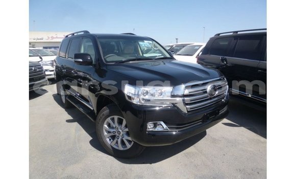 Acheter Import Voiture Toyota Land Cruiser Noir à Import - Dubai, Barh el Gazel Acheter Import Voiture Toyota Land Cruiser Noir à Import - Dubai, Barh el Gazel