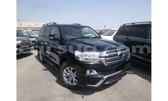 Acheter Import Voiture Toyota Land Cruiser Noir à Import - Dubai, Barh el Gazel Acheter Import Voiture Toyota Land Cruiser Noir à Import - Dubai, Barh el Gazel