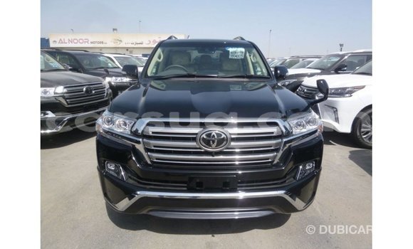 Acheter Import Voiture Toyota Land Cruiser Noir à Import - Dubai, Barh el Gazel Acheter Import Voiture Toyota Land Cruiser Noir à Import - Dubai, Barh el Gazel