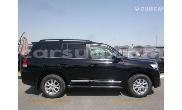 Acheter Import Voiture Toyota Land Cruiser Noir à Import - Dubai, Barh el Gazel Acheter Import Voiture Toyota Land Cruiser Noir à Import - Dubai, Barh el Gazel