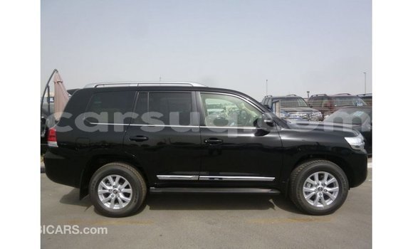 Acheter Import Voiture Toyota Land Cruiser Noir à Import - Dubai, Barh el Gazel Acheter Import Voiture Toyota Land Cruiser Noir à Import - Dubai, Barh el Gazel