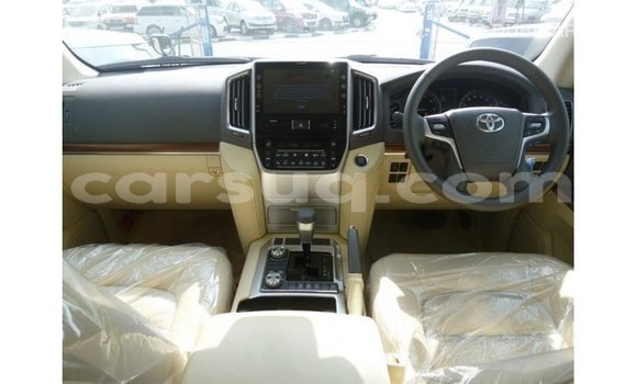 Acheter Import Voiture Toyota Land Cruiser Noir à Import - Dubai, Barh el Gazel Acheter Import Voiture Toyota Land Cruiser Noir à Import - Dubai, Barh el Gazel