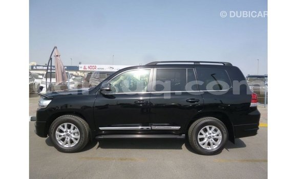 Acheter Import Voiture Toyota Land Cruiser Noir à Import - Dubai, Barh el Gazel Acheter Import Voiture Toyota Land Cruiser Noir à Import - Dubai, Barh el Gazel