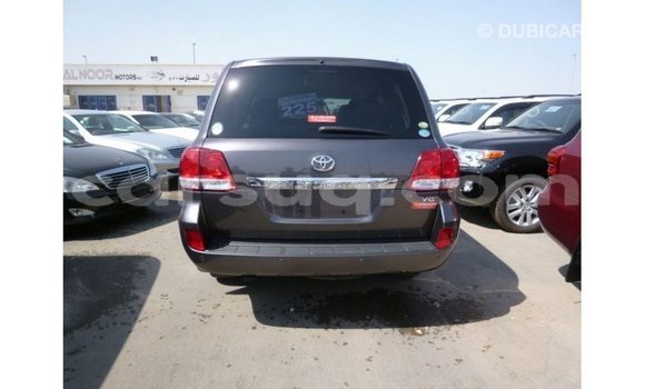 Acheter Import Voiture Toyota Land Cruiser Autre à Import - Dubai, Barh el Gazel Acheter Import Voiture Toyota Land Cruiser Autre à Import - Dubai, Barh el Gazel