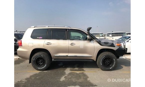 Acheter Import Voiture Toyota Land Cruiser Autre à Import - Dubai, Barh el Gazel Acheter Import Voiture Toyota Land Cruiser Autre à Import - Dubai, Barh el Gazel