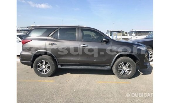 Acheter Import Voiture Toyota Fortuner Autre à Import - Dubai, Barh el Gazel Acheter Import Voiture Toyota Fortuner Autre à Import - Dubai, Barh el Gazel
