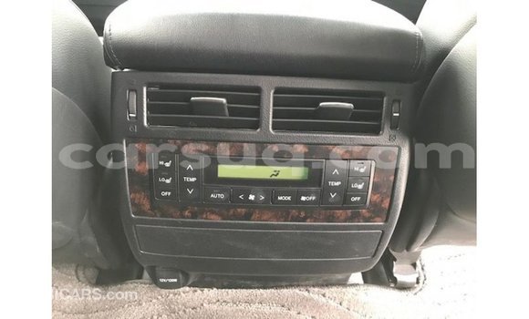 Acheter Import Voiture Toyota Land Cruiser Blanc à Import - Dubai, Barh el Gazel Acheter Import Voiture Toyota Land Cruiser Blanc à Import - Dubai, Barh el Gazel