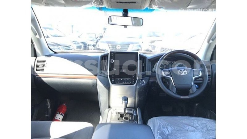 Big with watermark toyota land cruiser barh el gazel import dubai 2571