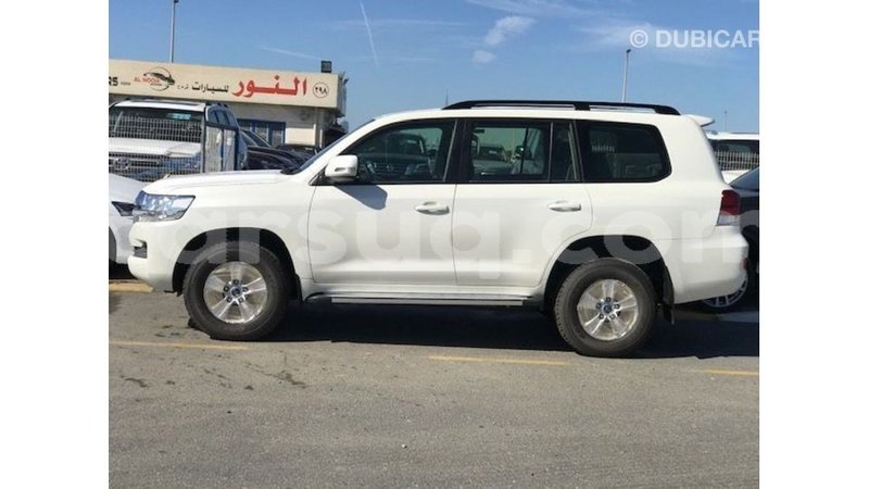 Big with watermark toyota land cruiser barh el gazel import dubai 2571