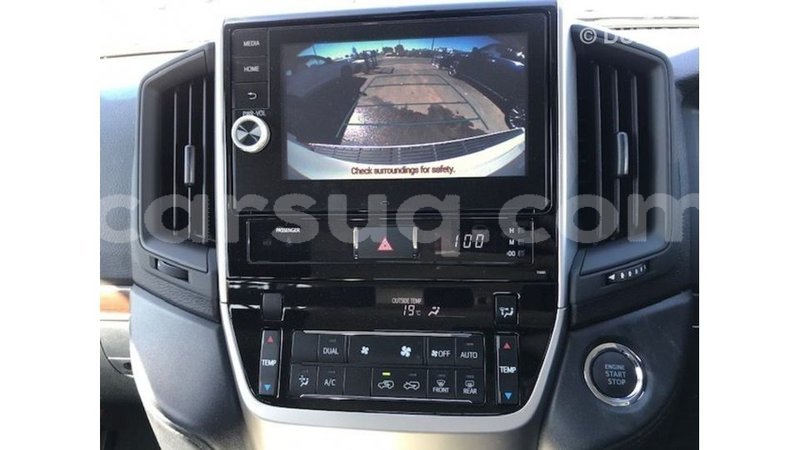 Big with watermark toyota land cruiser barh el gazel import dubai 2571