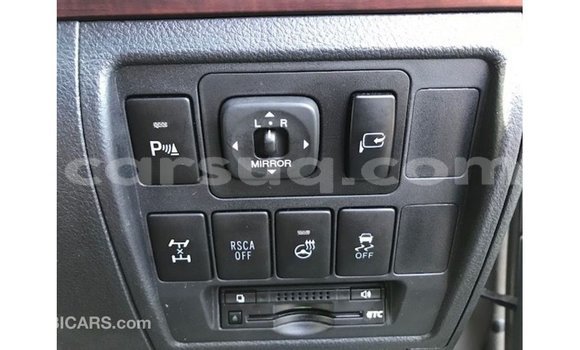 Acheter Import Voiture Toyota Land Cruiser Autre à Import - Dubai, Barh el Gazel Acheter Import Voiture Toyota Land Cruiser Autre à Import - Dubai, Barh el Gazel