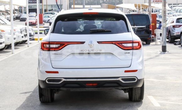 Acheter Import Voiture Renault Koleos Blanc à Import - Dubai, Barh el Gazel Acheter Import Voiture Renault Koleos Blanc à Import - Dubai, Barh el Gazel
