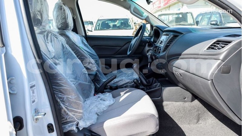 Big with watermark mitsubishi l200 barh el gazel import dubai 2587