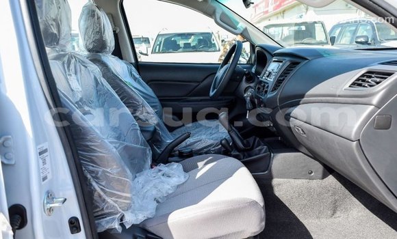 Buy Import Mitsubishi L200 White Car in Import - Dubai in Barh el Gazel Buy Import Mitsubishi L200 White Car in Import - Dubai in Barh el Gazel