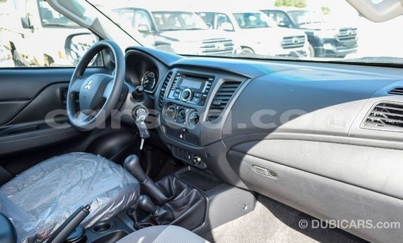Buy Import Mitsubishi L200 White Car in Import - Dubai in Barh el Gazel Buy Import Mitsubishi L200 White Car in Import - Dubai in Barh el Gazel