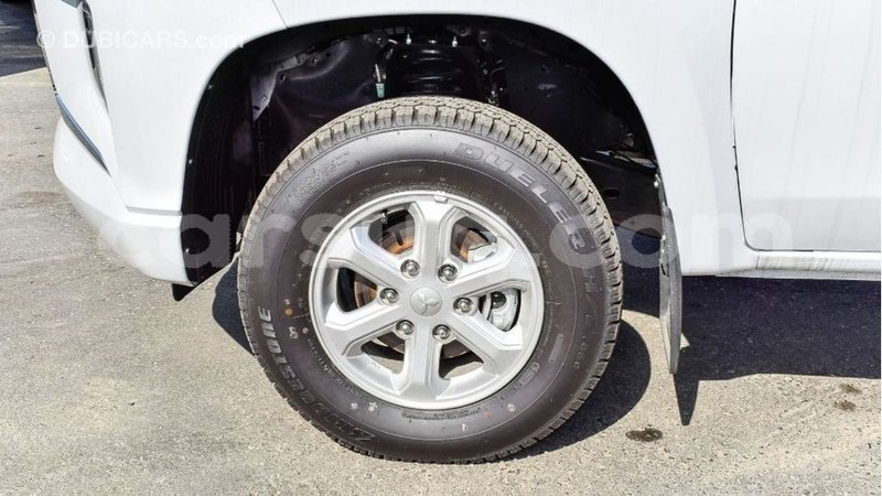 Big with watermark mitsubishi l200 barh el gazel import dubai 2587