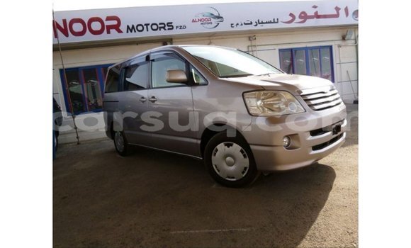 Acheter Import Voiture Toyota Voxy Autre à Import - Dubai, Barh el Gazel Acheter Import Voiture Toyota Voxy Autre à Import - Dubai, Barh el Gazel