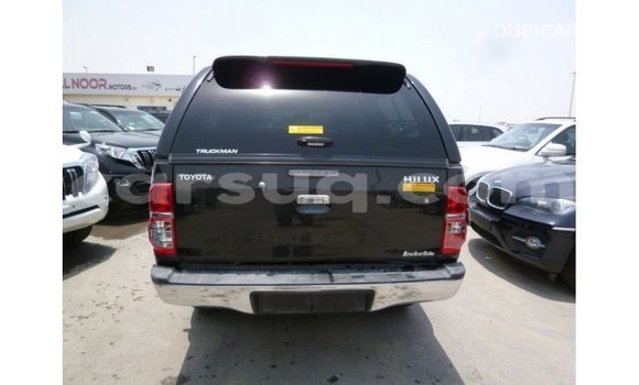 Acheter Import Voiture Toyota Hilux Noir à Import - Dubai, Barh el Gazel Acheter Import Voiture Toyota Hilux Noir à Import - Dubai, Barh el Gazel