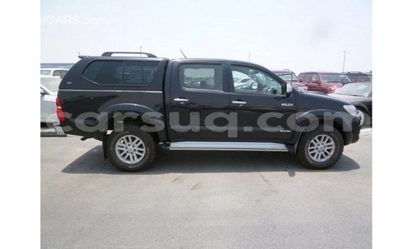 Acheter Import Voiture Toyota Hilux Noir à Import - Dubai, Barh el Gazel Acheter Import Voiture Toyota Hilux Noir à Import - Dubai, Barh el Gazel