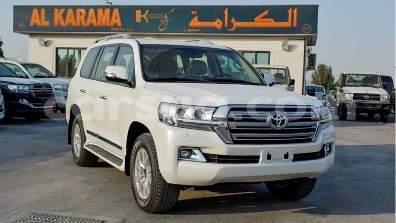 Big with watermark toyota land cruiser barh el gazel import dubai 2598