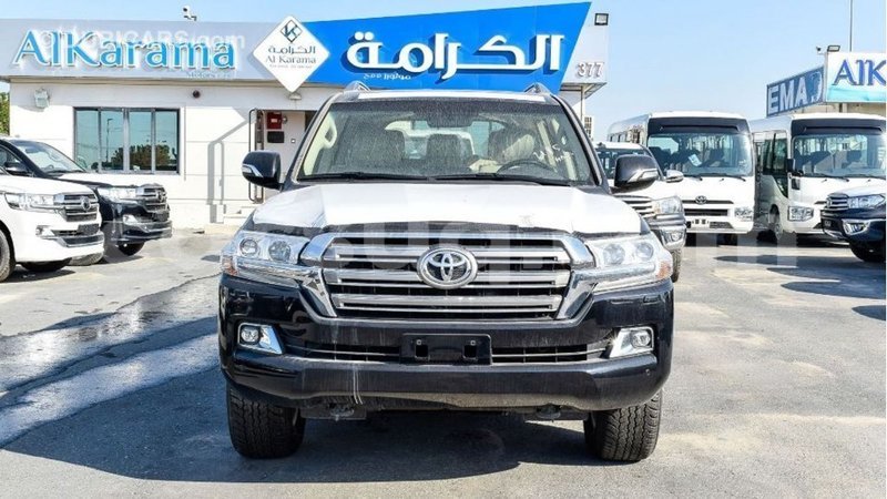 Big with watermark toyota land cruiser barh el gazel import dubai 2599