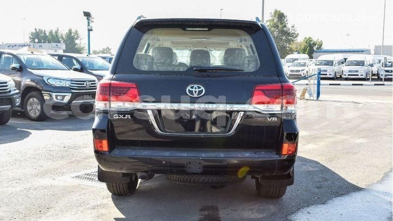 Big with watermark toyota land cruiser barh el gazel import dubai 2599