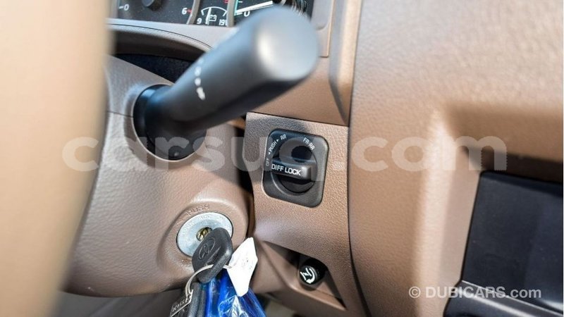 Big with watermark toyota land cruiser barh el gazel import dubai 2604