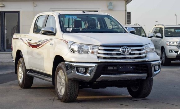 Buy Import Toyota Hilux White Car in Import - Dubai in Barh el Gazel Buy Import Toyota Hilux White Car in Import - Dubai in Barh el Gazel