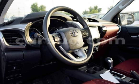 Buy Import Toyota Hilux White Car in Import - Dubai in Barh el Gazel Buy Import Toyota Hilux White Car in Import - Dubai in Barh el Gazel