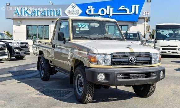 Buy Import Toyota Land Cruiser Beige Car in Import - Dubai in Barh el Gazel Buy Import Toyota Land Cruiser Beige Car in Import - Dubai in Barh el Gazel