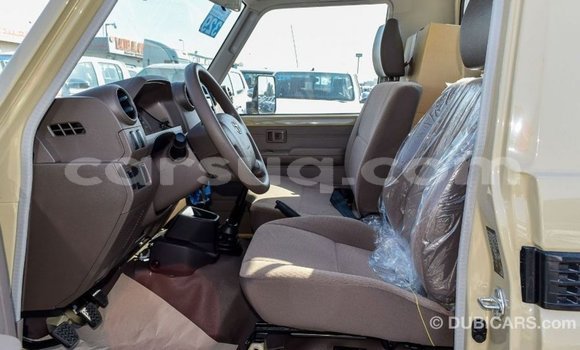 Buy Import Toyota Land Cruiser Beige Car in Import - Dubai in Barh el Gazel Buy Import Toyota Land Cruiser Beige Car in Import - Dubai in Barh el Gazel