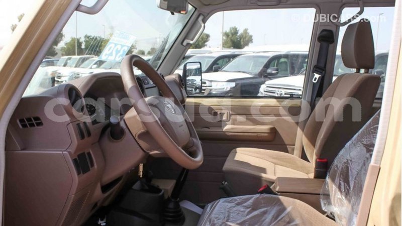Big with watermark toyota land cruiser barh el gazel import dubai 2609