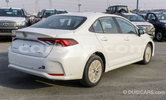 Buy Import Toyota Corolla White Car in Import - Dubai in Barh el Gazel Buy Import Toyota Corolla White Car in Import - Dubai in Barh el Gazel