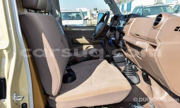Buy Import Toyota Land Cruiser Beige Car in Import - Dubai in Barh el Gazel Buy Import Toyota Land Cruiser Beige Car in Import - Dubai in Barh el Gazel