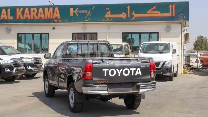 Big with watermark toyota hilux barh el gazel import dubai 2620