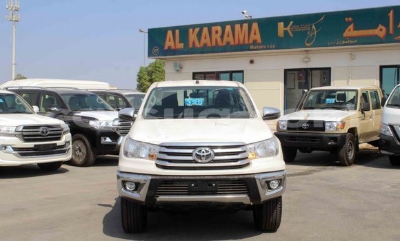 Buy Import Toyota Hilux White Car in Import - Dubai in Barh el Gazel Buy Import Toyota Hilux White Car in Import - Dubai in Barh el Gazel