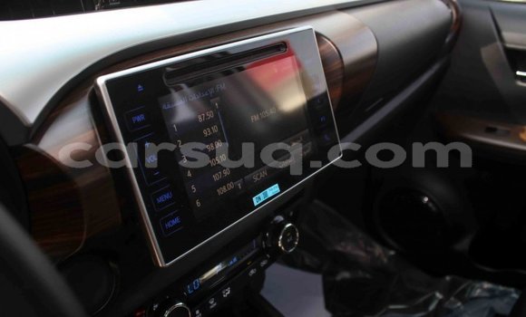 Buy Import Toyota Hilux White Car in Import - Dubai in Barh el Gazel Buy Import Toyota Hilux White Car in Import - Dubai in Barh el Gazel