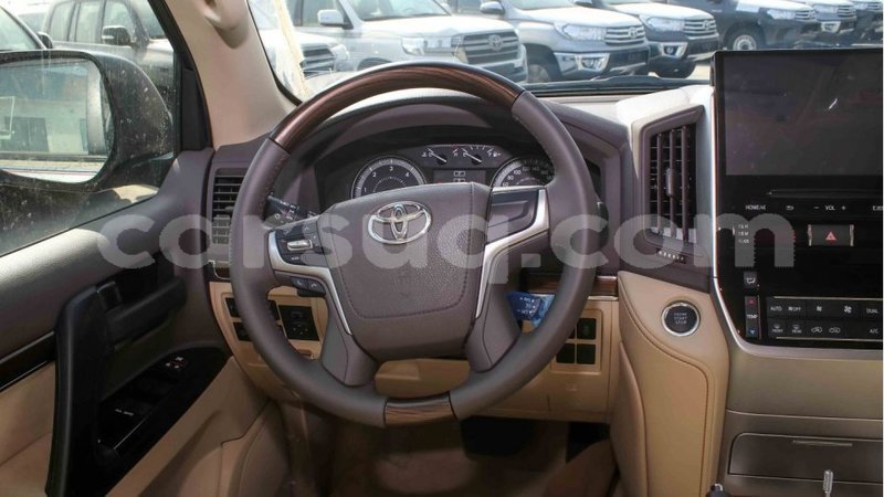 Big with watermark toyota land cruiser barh el gazel import dubai 2622