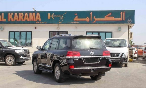 Buy Import Toyota Land Cruiser Black Car in Import - Dubai in Barh el Gazel Buy Import Toyota Land Cruiser Black Car in Import - Dubai in Barh el Gazel
