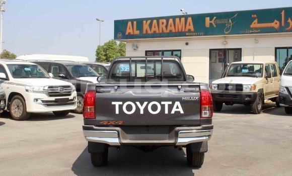Acheter Import Voiture Toyota Hilux Autre à Import - Dubai, Barh el Gazel Acheter Import Voiture Toyota Hilux Autre à Import - Dubai, Barh el Gazel